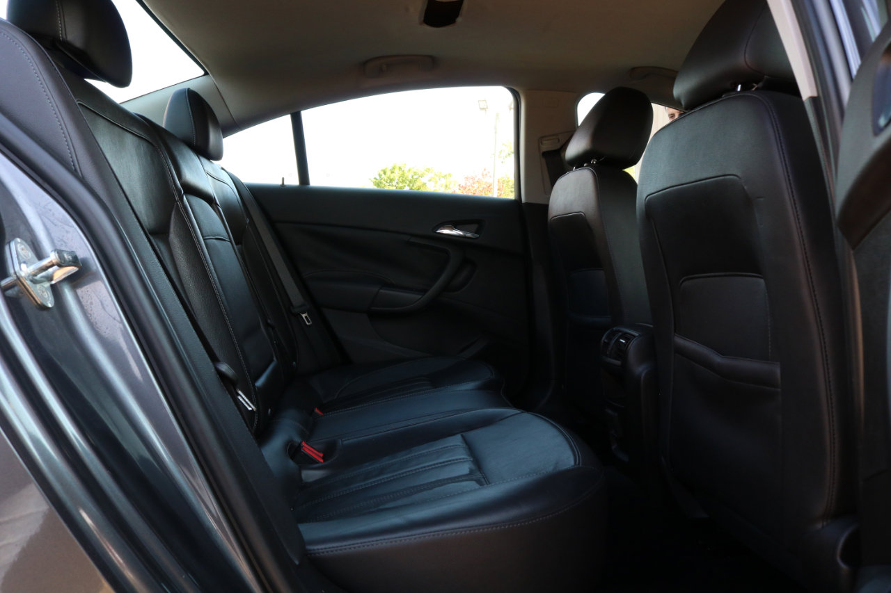 Used 2011 Buick Regal CXL w/ RL3 Preferred Equipment Group image 32