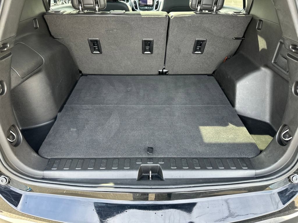 Used 2020 Chevrolet Equinox LT w/ Midnight Edition image 14