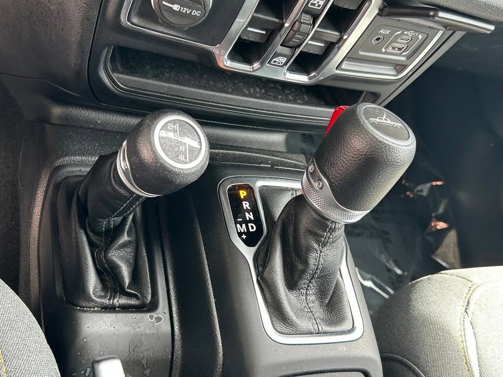 Certified 2024 Jeep Gladiator Sport AWD/4WD image 20