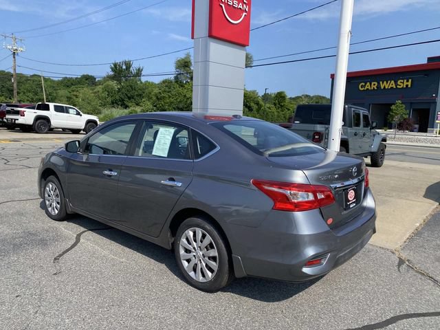 Used 2016 Nissan Sentra SV w/ Driver's Assist Package FWD image 3