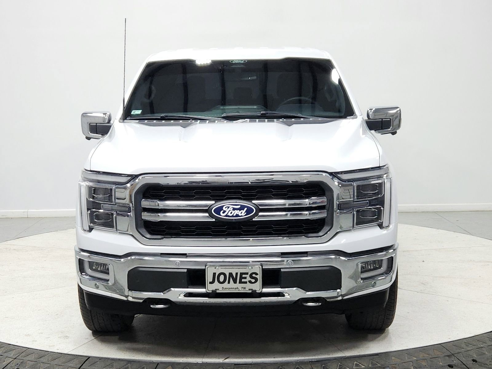 Used 2024 Ford F150 Lariat w/ Tow/Haul Package image 2