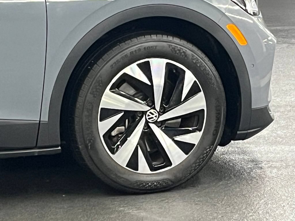 Used 2024 Volkswagen ID.4 2WD image 38