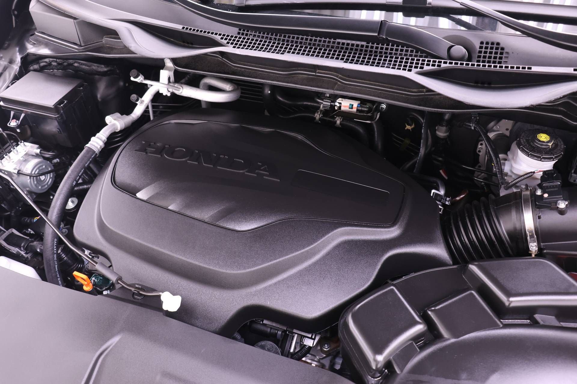 Certified 2026 Honda Odyssey Elite image 17
