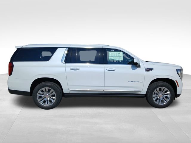 New 2026 GMC Yukon XL Denali w/ Sun & Power Step Package image 6
