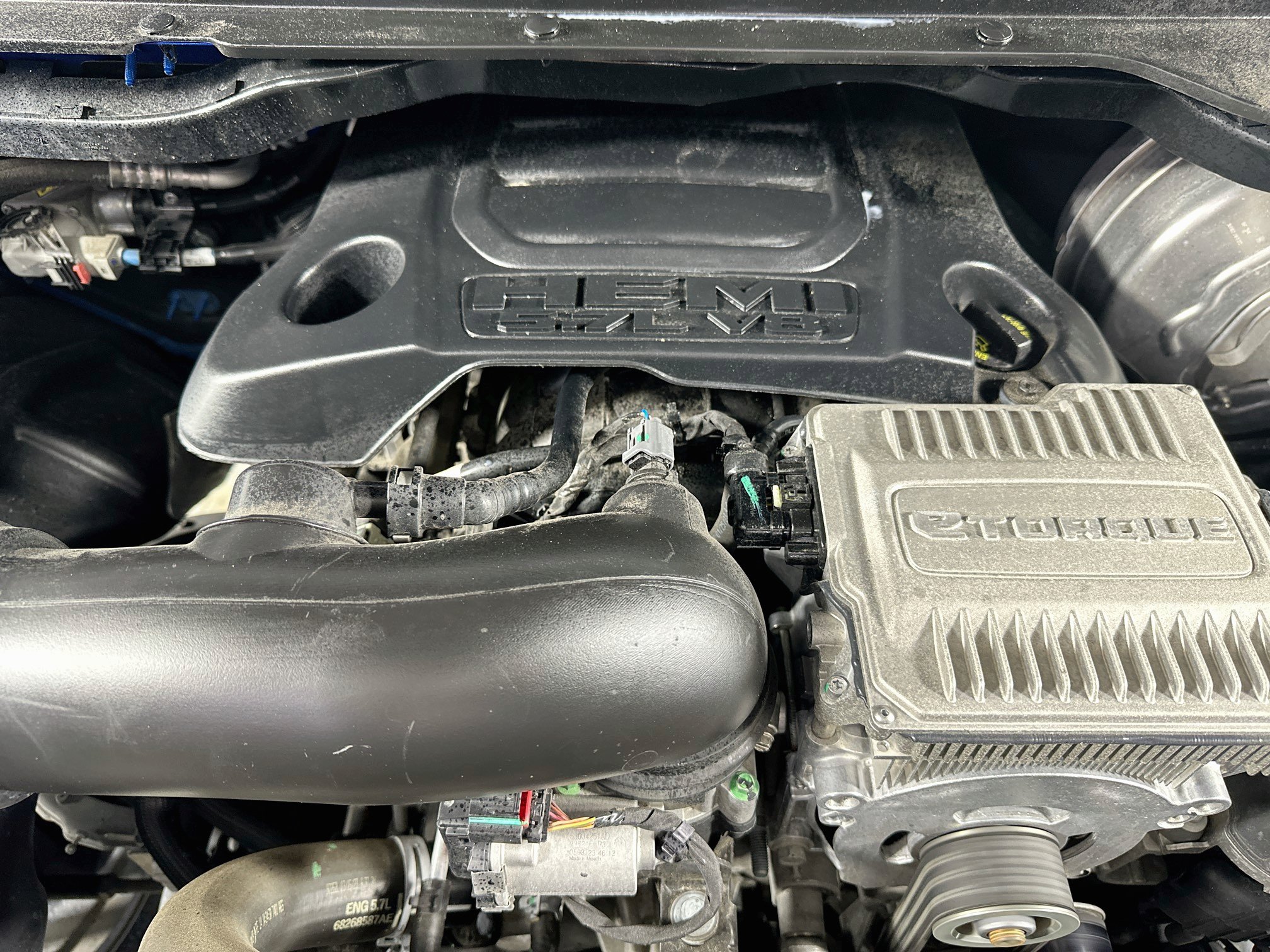 Used 2023 RAM 1500 Laramie AWD/4WD image 29