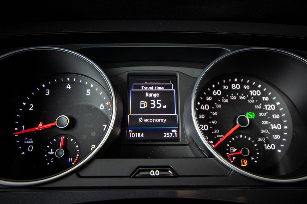 Used 2021 Volkswagen Tiguan S image 34