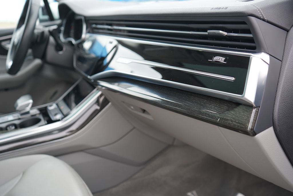 Used 2024 Audi Q7 2.0T Premium Plus image 18