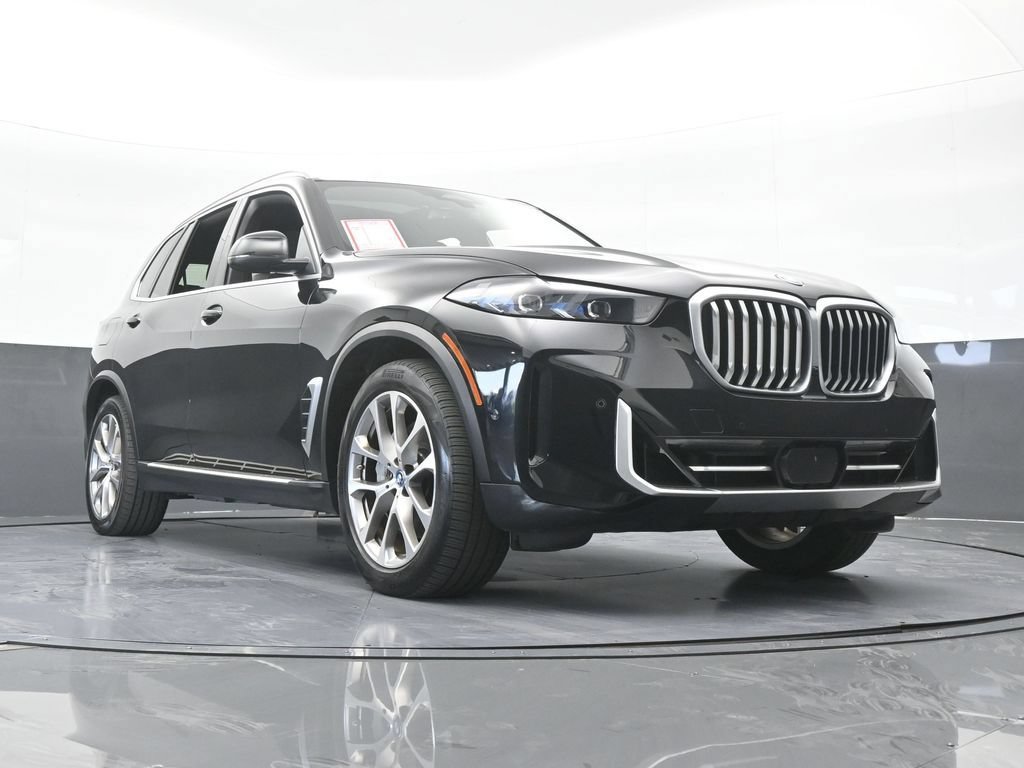 Used 2025 BMW X5 xDrive50e AWD/4WD image 69