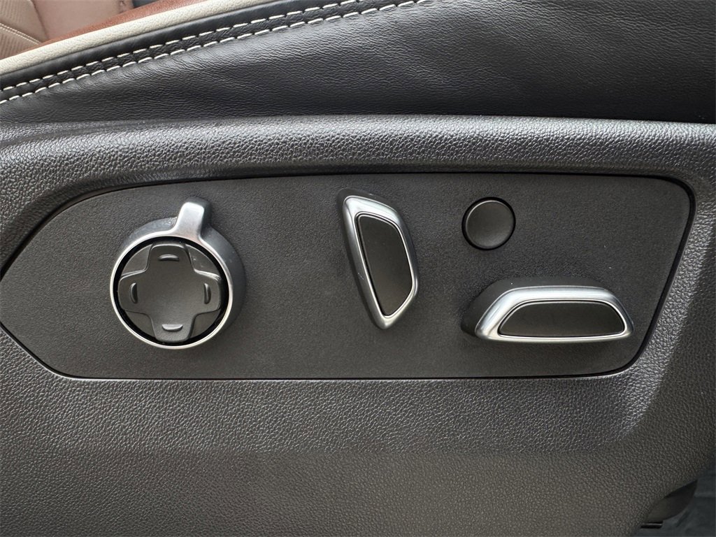 Used 2024 GMC Sierra 2500 Denali Ultimate image 27