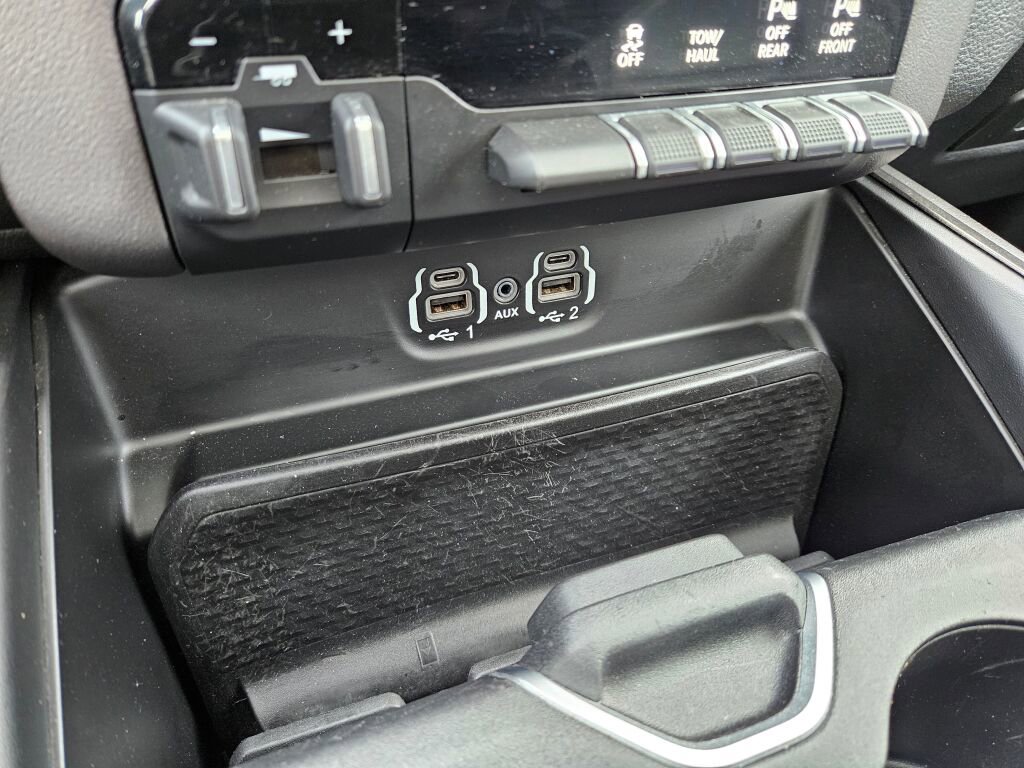 Used 2020 RAM 1500 Sport w/ Level 2 Equipment Goup w/2_L image 26