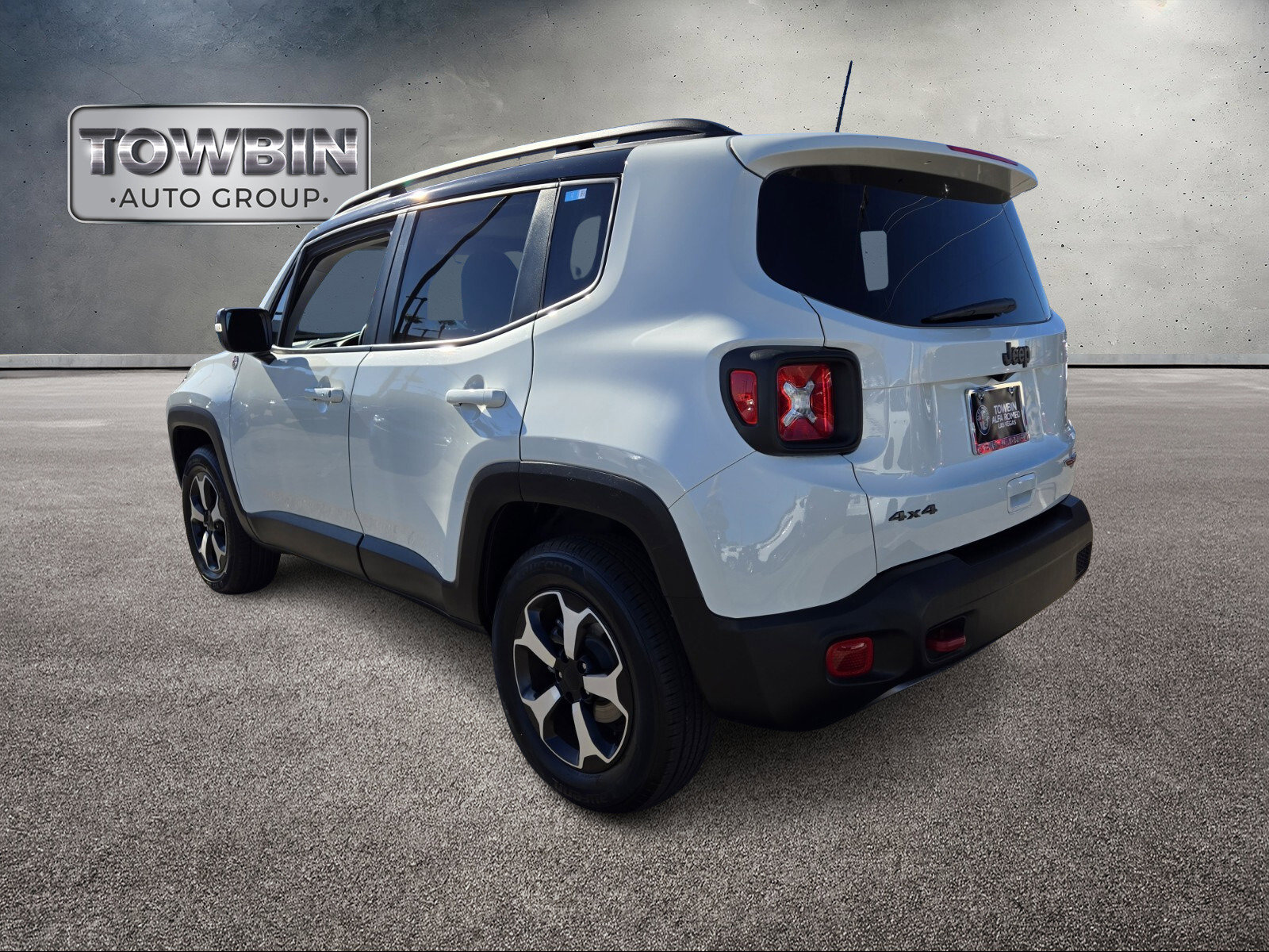 Used 2021 Jeep Renegade Trailhawk w/ Sun & Sound Group image 6