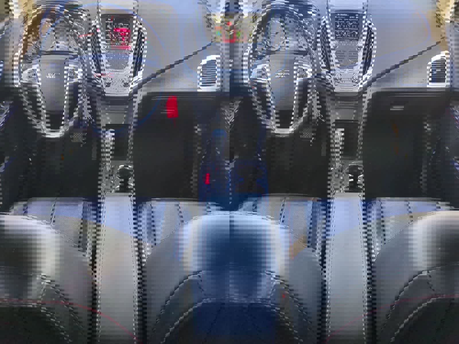 Used 2015 GMC Terrain SLT w/ Open Road Package FWD image 14