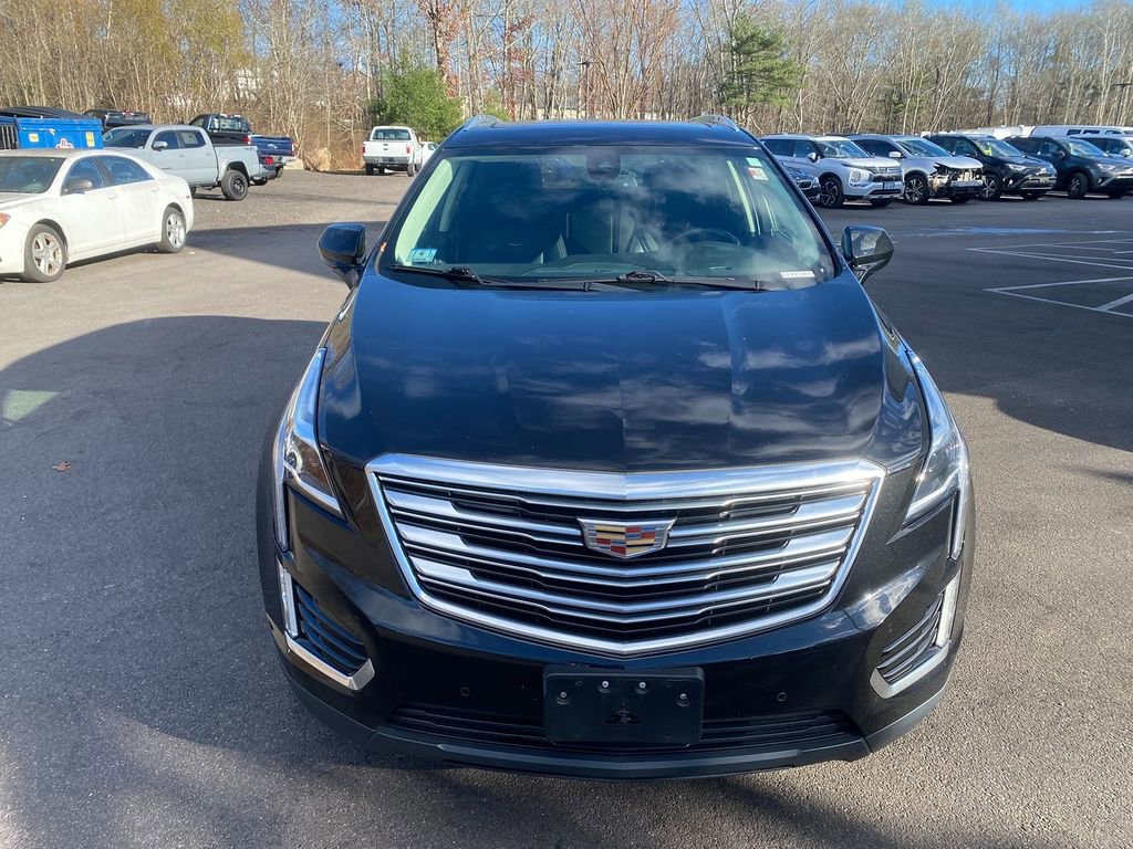 Used 2019 Cadillac XT5 Luxury image 3