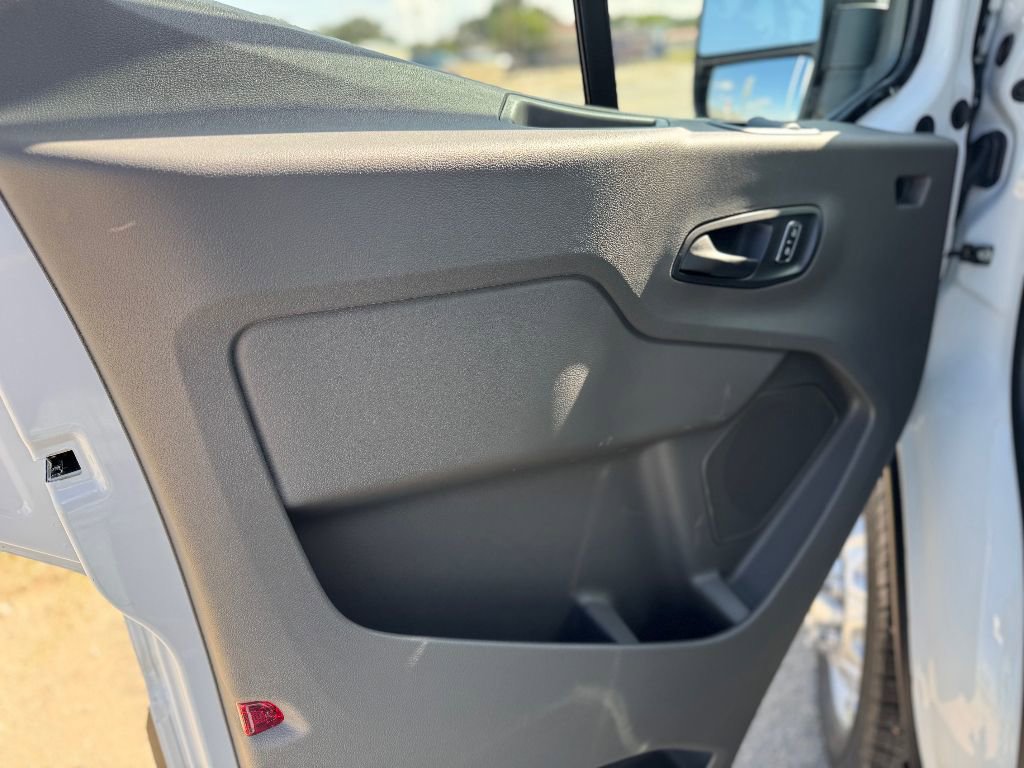 New 2025 Ford Transit 250 148 Medium Roof Extended AWD image 11