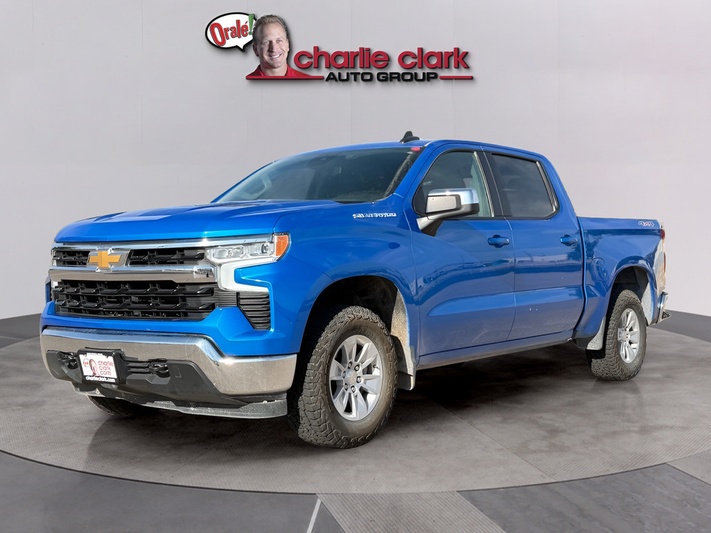 Used 2025 Chevrolet Silverado 1500 LT AWD/4WD image 2
