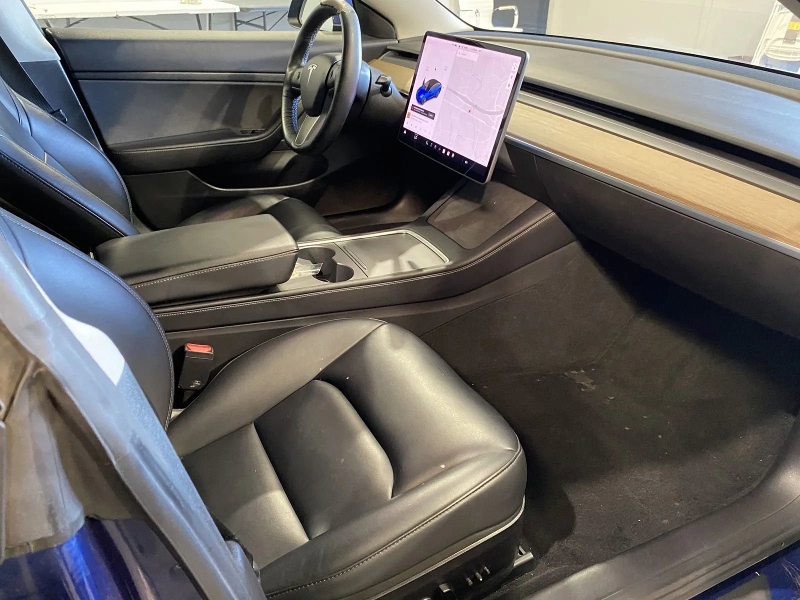 Used 2021 Tesla Model 3 Standard Range Plus RWD image 6