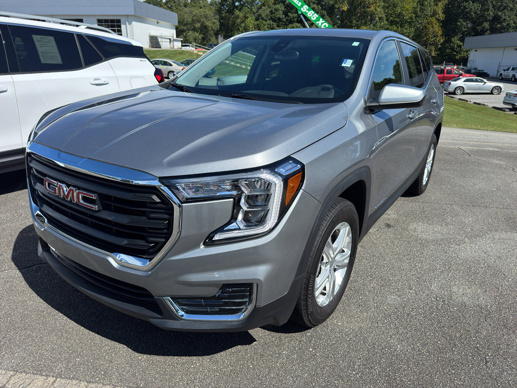 Used 2024 GMC Terrain SLE
