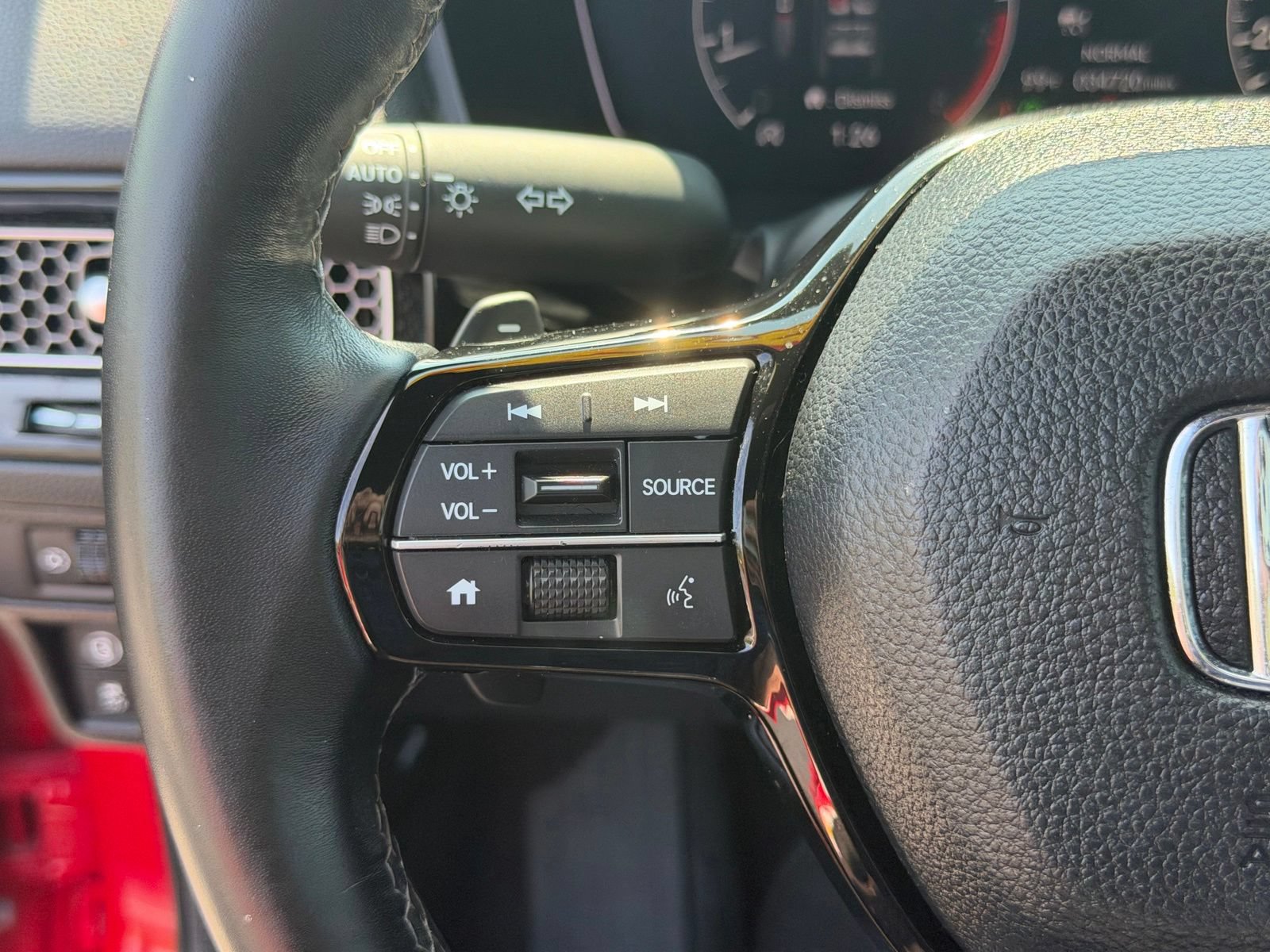 Used 2024 Honda Civic Sport image 16