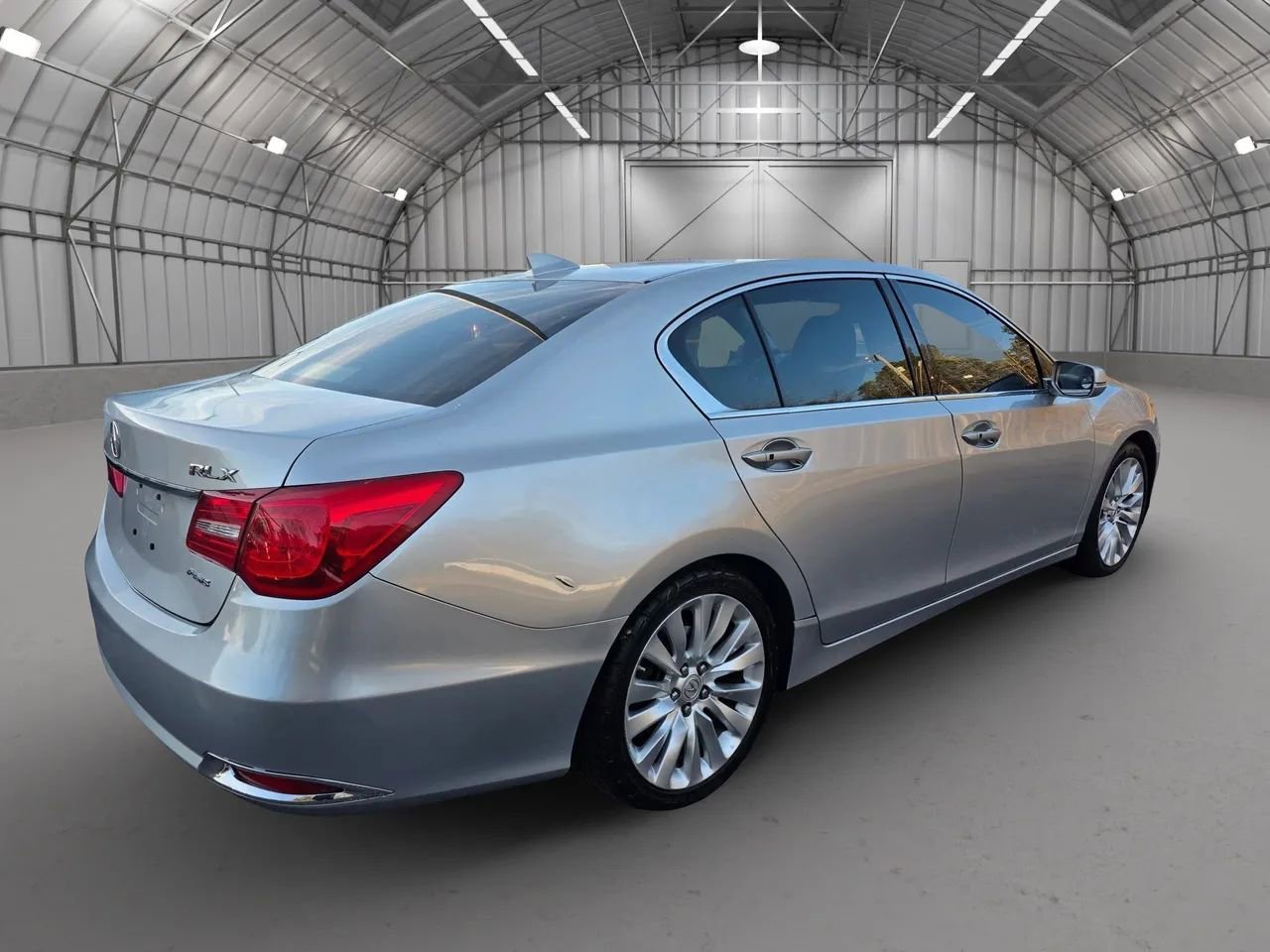 Used 2014 Acura RLX w/ Technology Package image 4