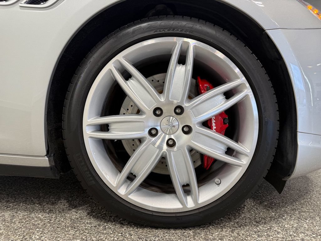 Used 2014 Maserati Quattroporte S Q4 AWD/4WD image 11