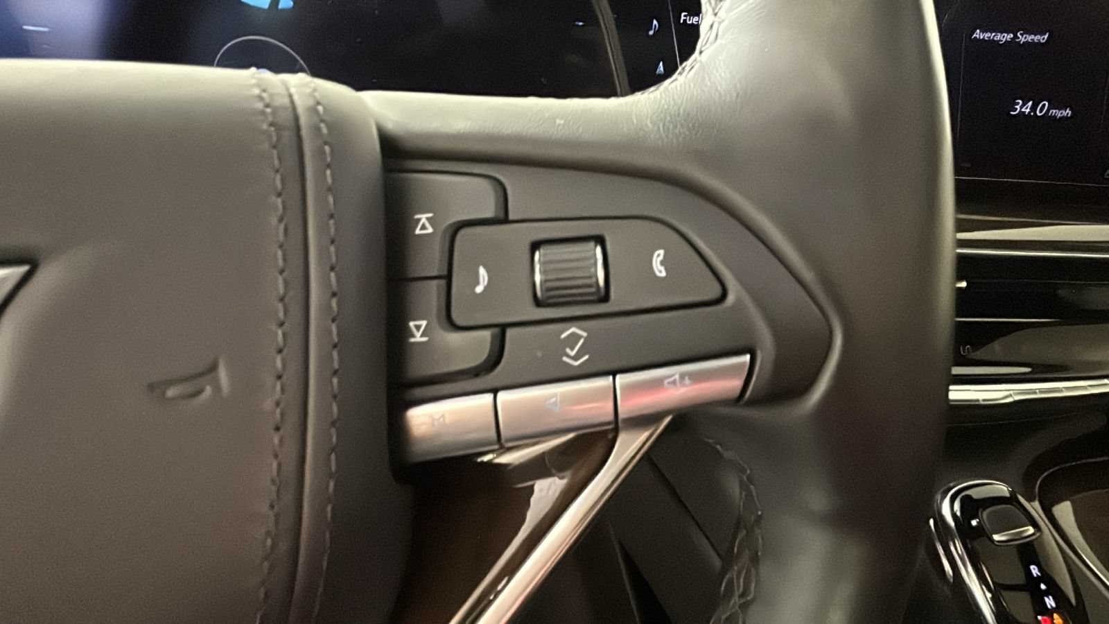 Used 2023 Cadillac Escalade Sport Platinum w/ LPO, ONYX Package AWD/4WD image 20