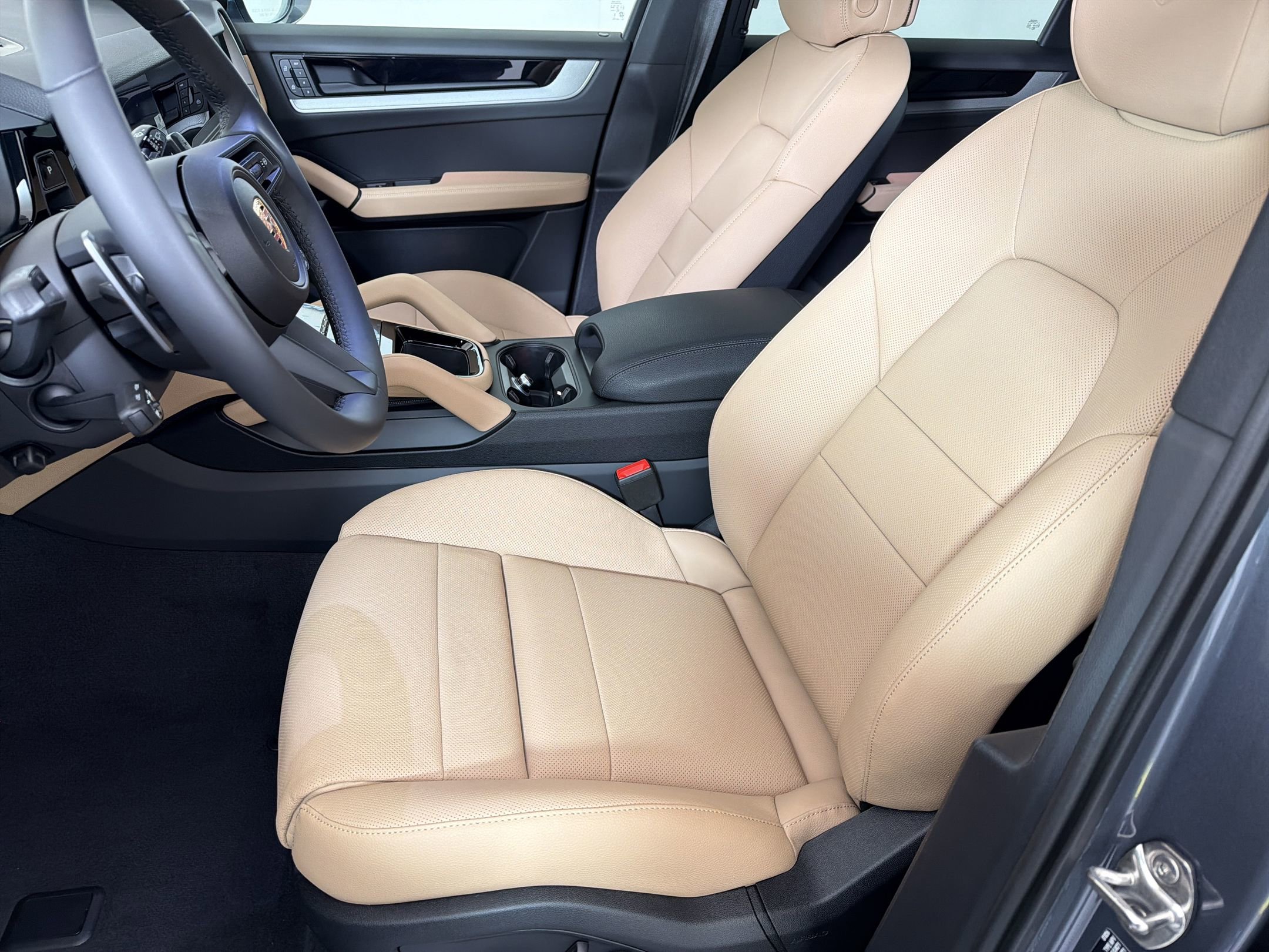 New 2026 Porsche Cayenne image 5