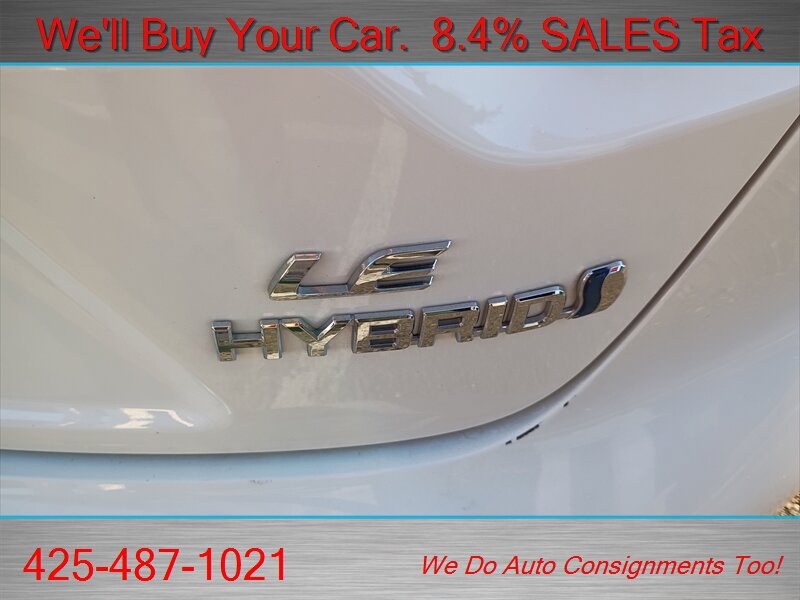 Used 2024 Toyota Corolla LE FWD image 34
