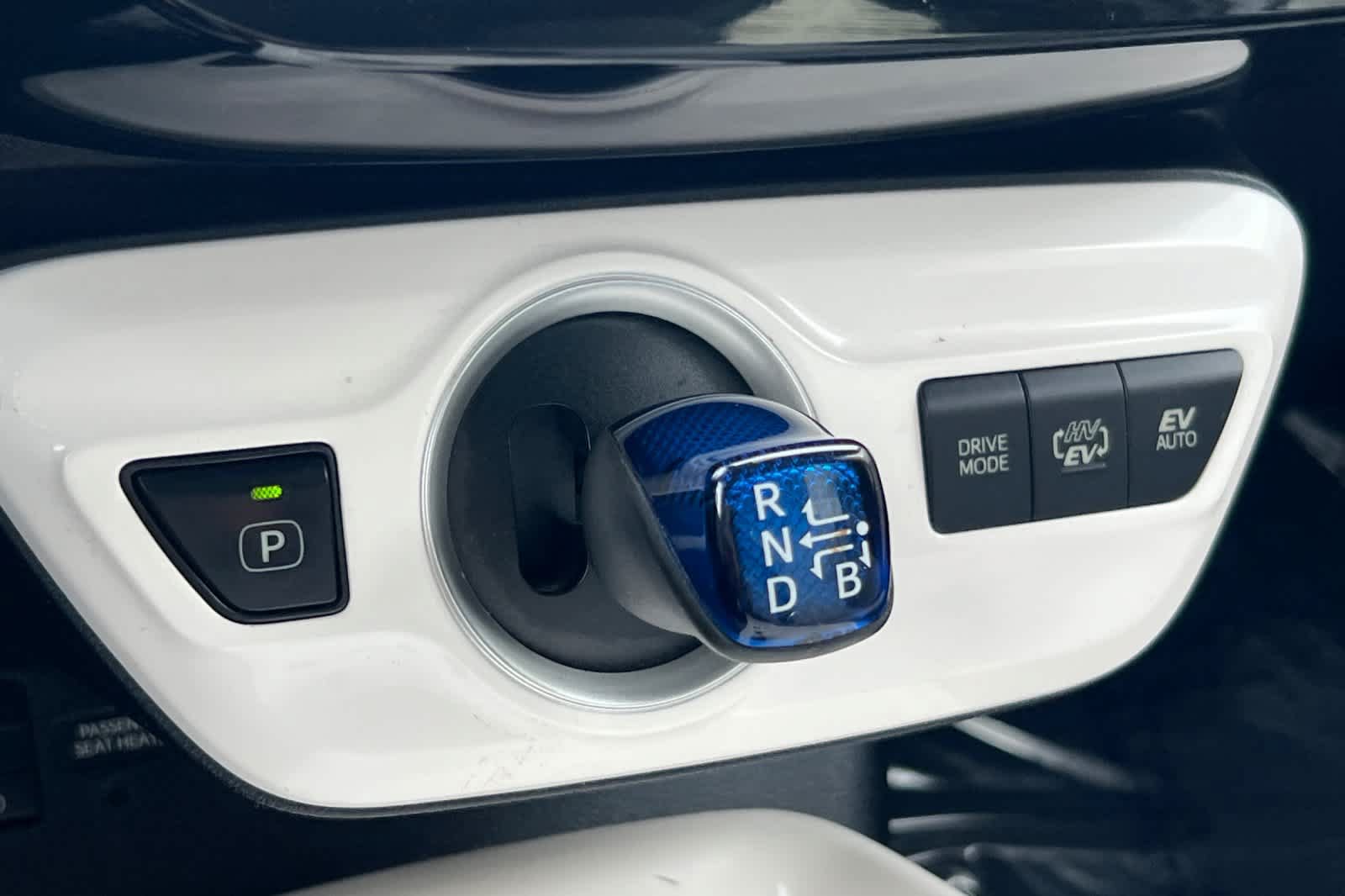 Certified 2017 Toyota Prius Prime Plus w/ Carpet Mat Package FWD image 23