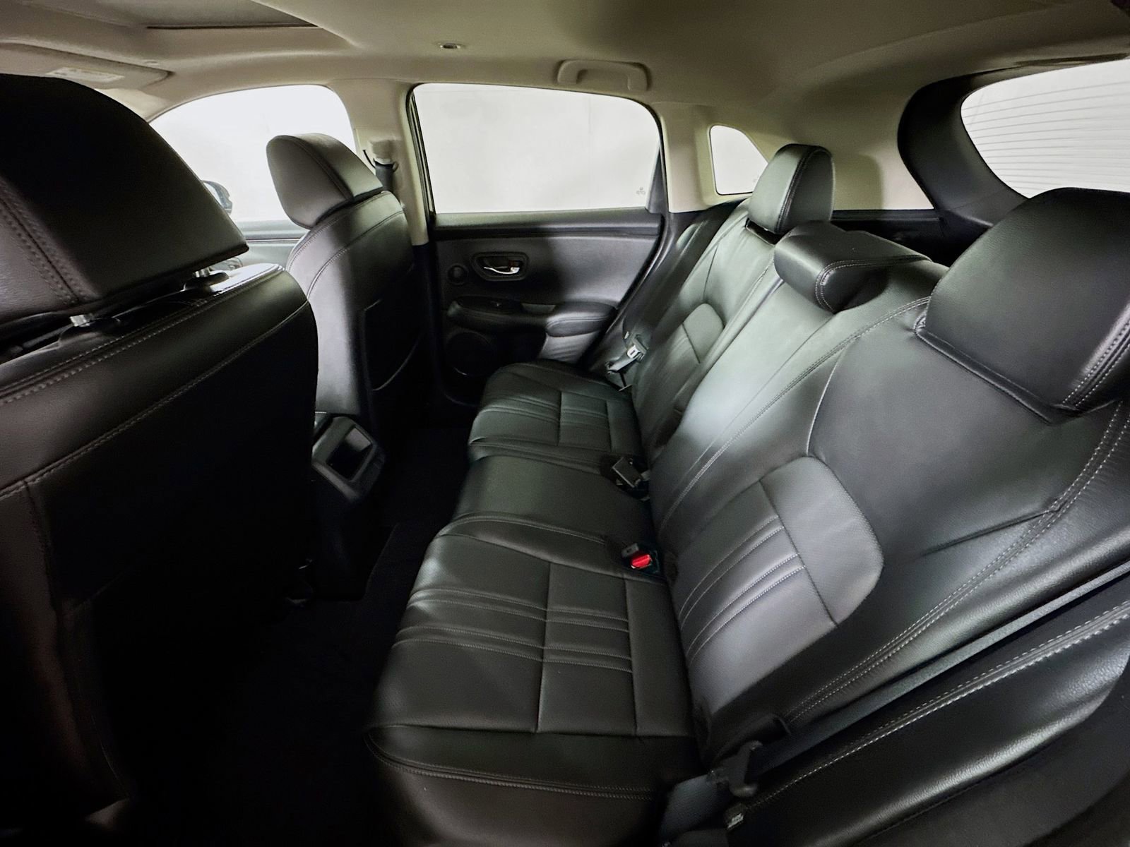 Used 2025 Honda HR-V EX-L image 22