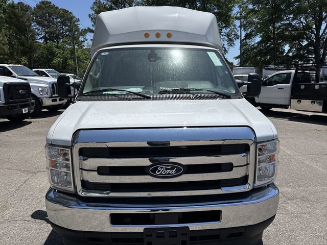 New 2026 Ford E-350 and Econoline 350 Super Duty w/ Power Equipment Group RWD image 10