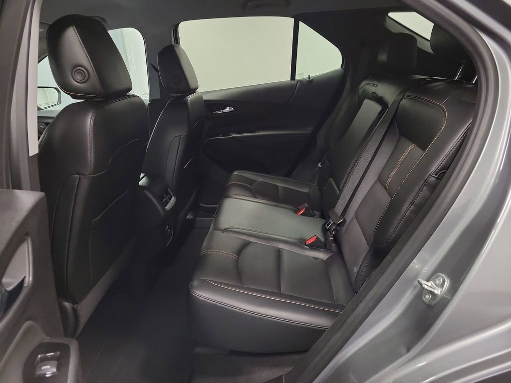 Used 2023 Chevrolet Equinox Premier AWD/4WD image 24