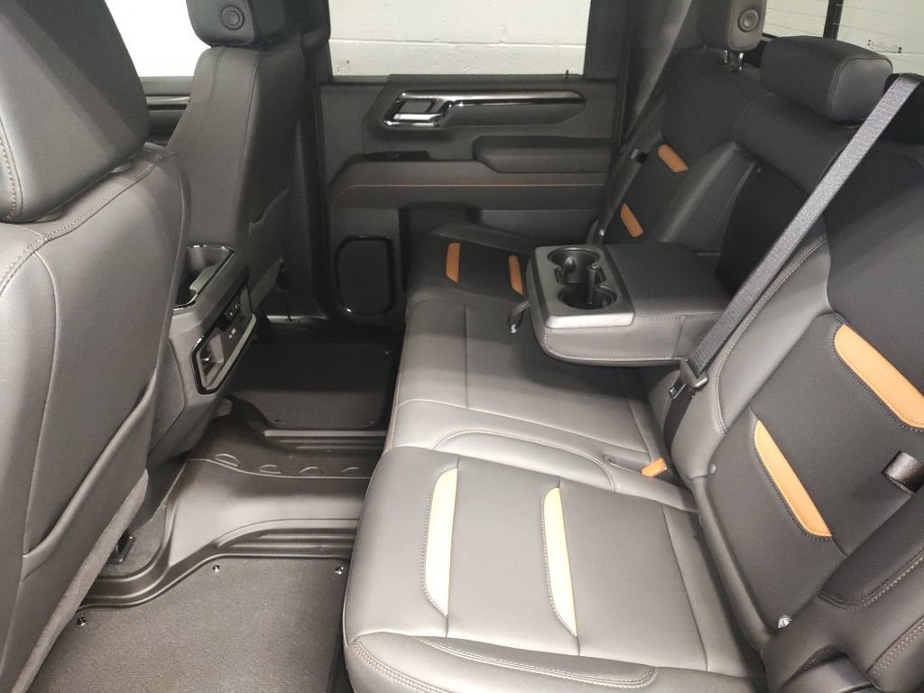 New 2026 GMC Sierra 2500 AT4 w/ AT4 Premium Plus Package AWD/4WD image 26