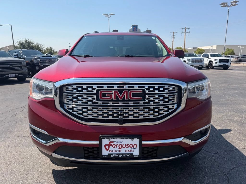 Used 2019 GMC Acadia Denali w/ Technology Package FWD image 7