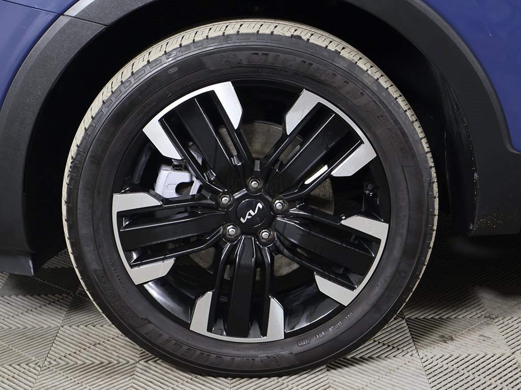 Used 2023 Kia Telluride SX image 27