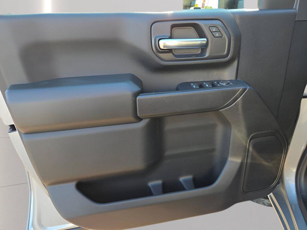New 2026 Chevrolet Silverado 2500 Custom w/ Custom Value Package AWD/4WD image 23