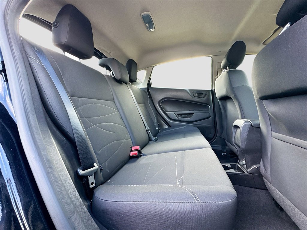 Used 2018 Ford Fiesta SE image 26