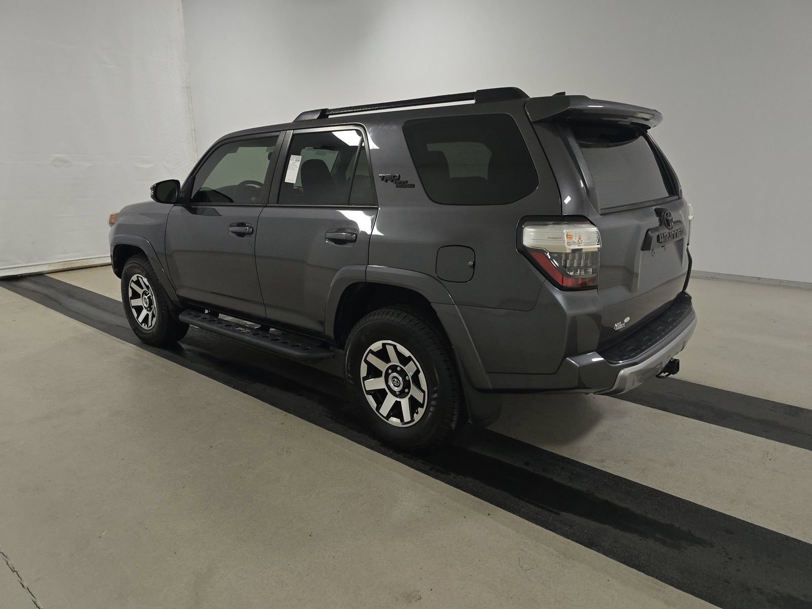 Used 2020 Toyota 4Runner TRD Off-Road Premium image 7