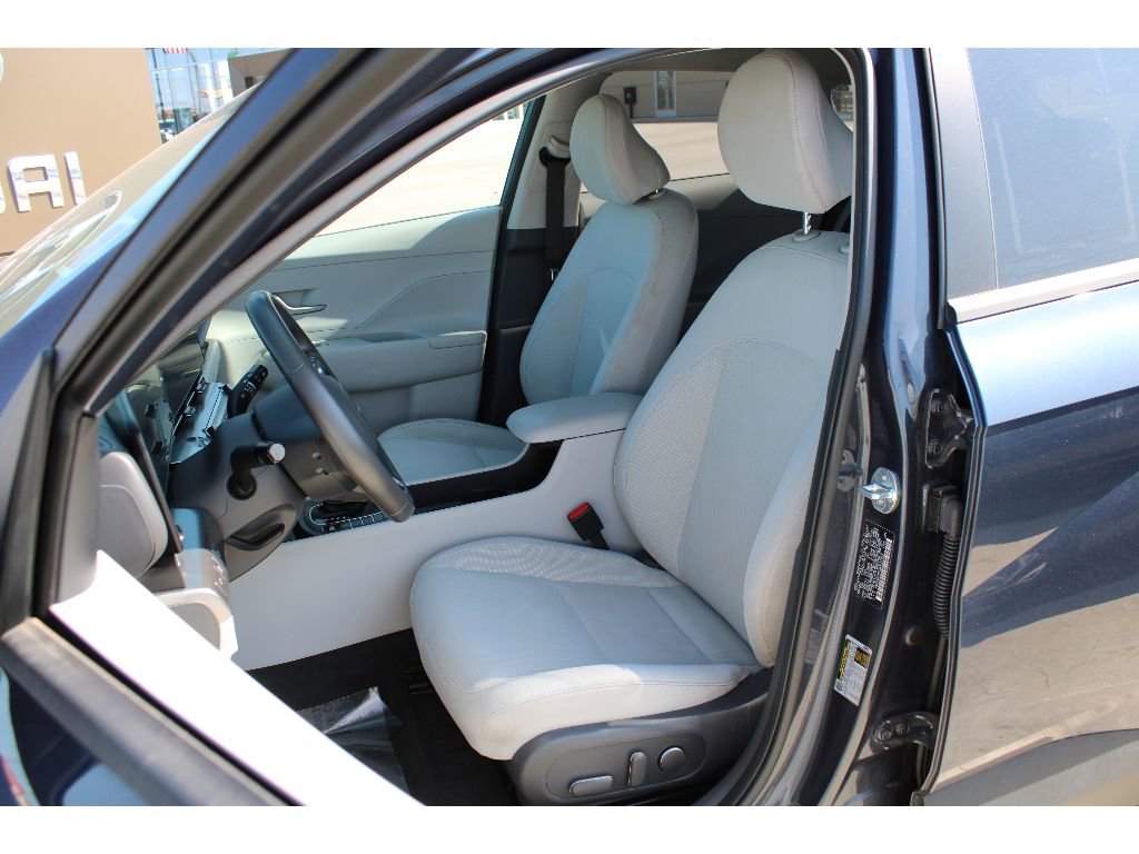 Used 2024 Hyundai Kona SEL image 10