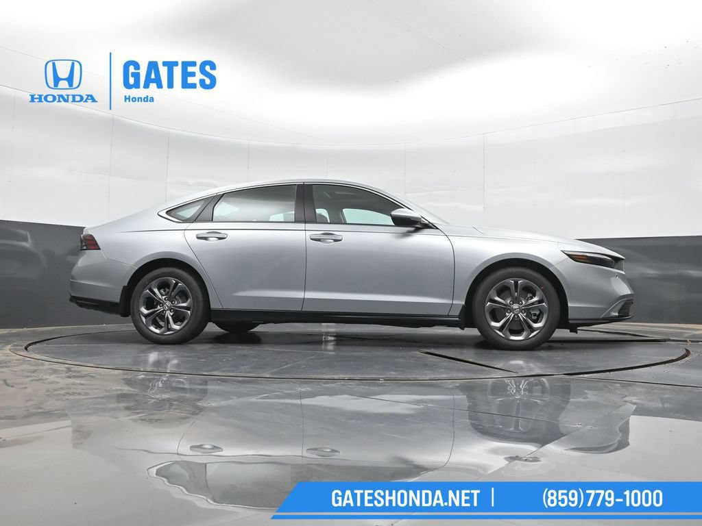 New 2026 Honda Accord EX-L image 38