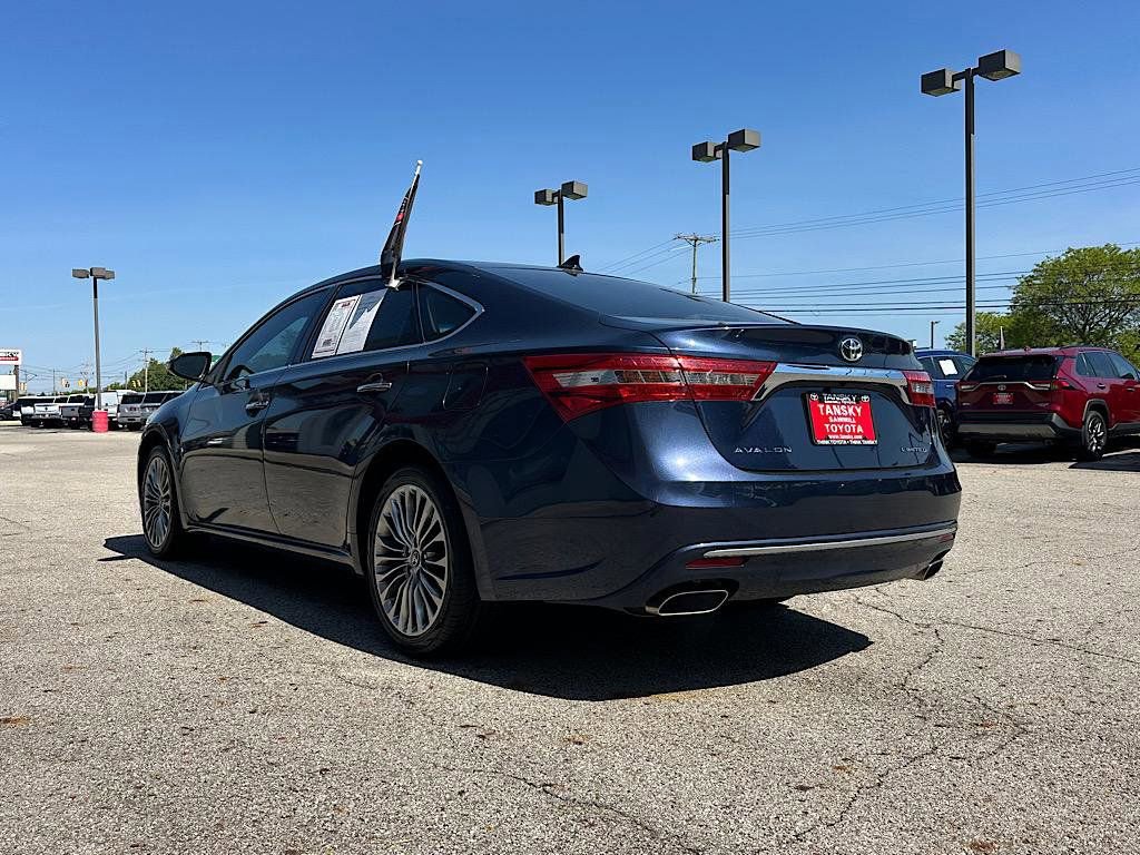 Certified 2017 Toyota Avalon Limited FWD image 3