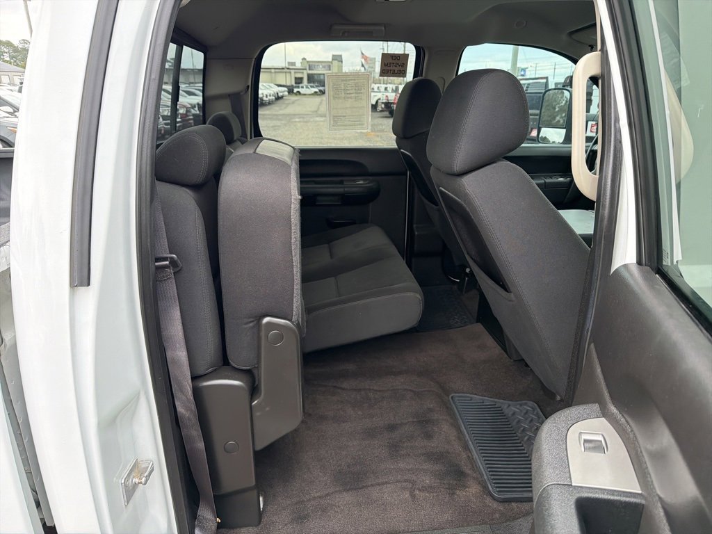 Used 2014 Chevrolet Silverado 2500 LT w/ Texas Edition image 20