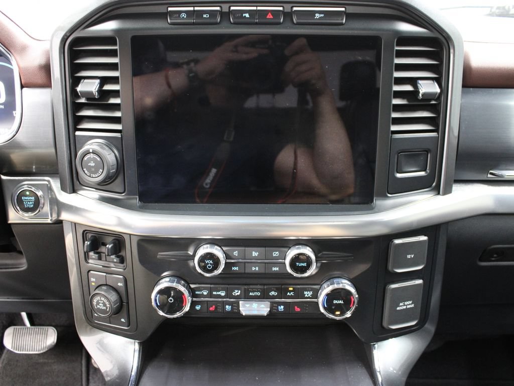 Used 2023 Ford F150 Lariat w/ Equipment Group 502A High AWD/4WD image 19