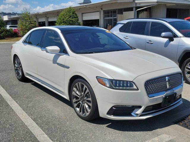 Used 2017 Lincoln Continental Reserve w/ Luxury Package AWD/4WD image 1