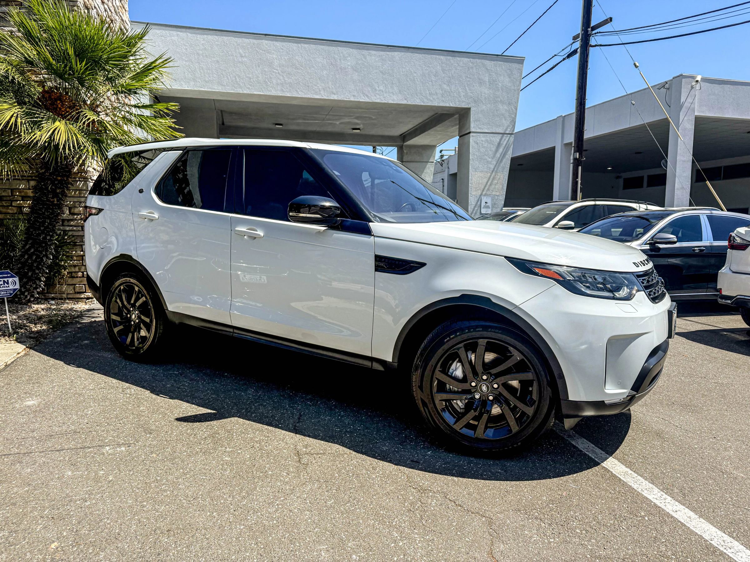 Used 2020 Land Rover Discovery HSE