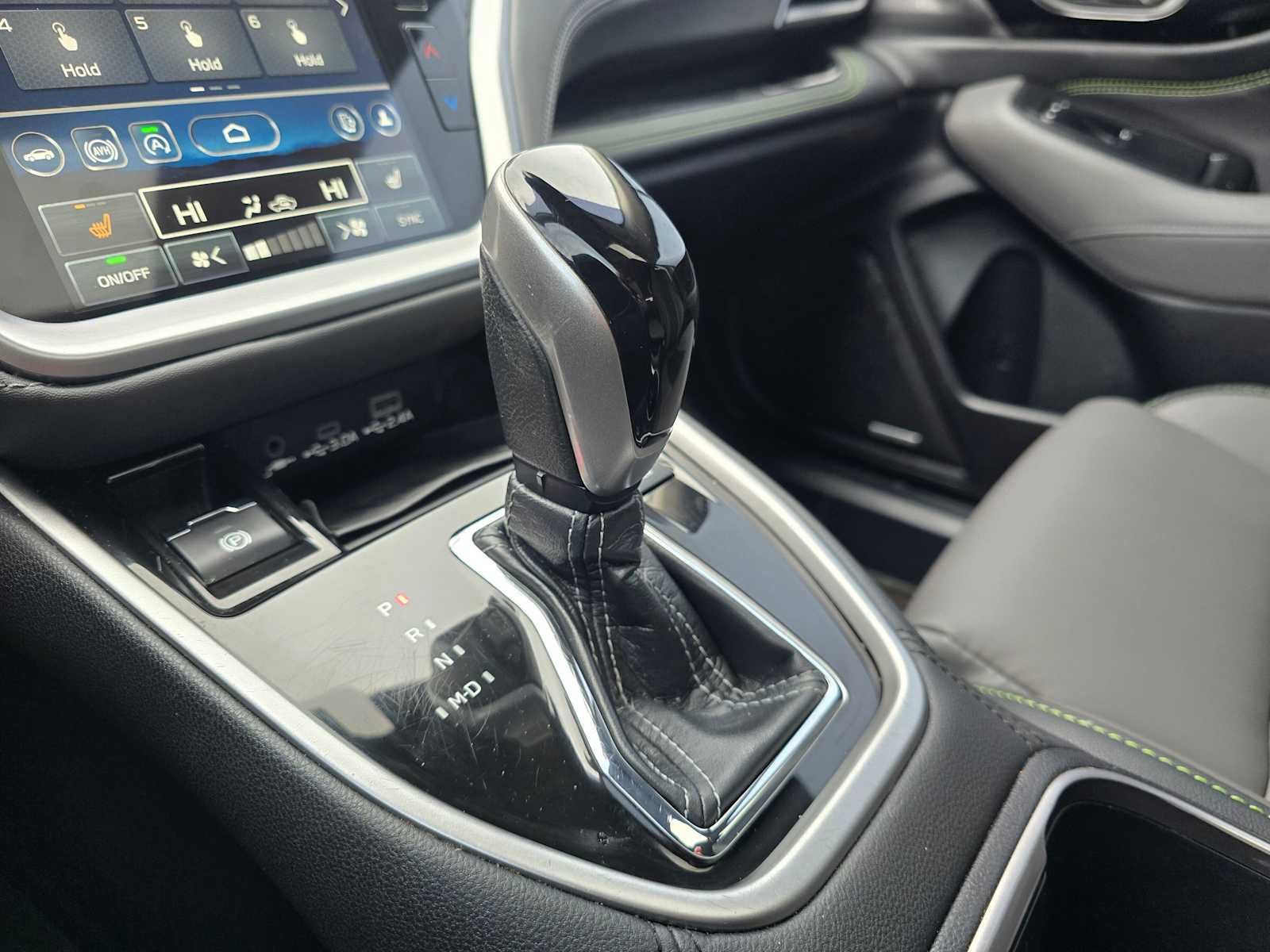 Used 2024 Subaru Outback Onyx Edition XT w/ Popular Package #2 image 38