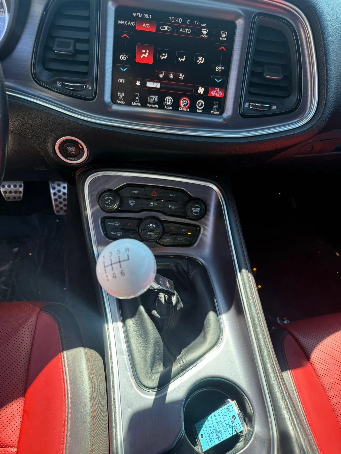 Used 2015 Dodge Challenger R/T Scat Pack RWD image 14