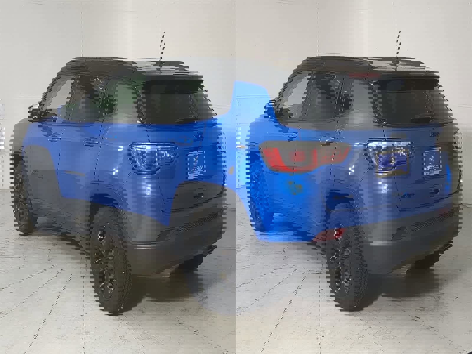 Used 2018 Jeep Compass Latitude w/ Popular Equipment Group image 4