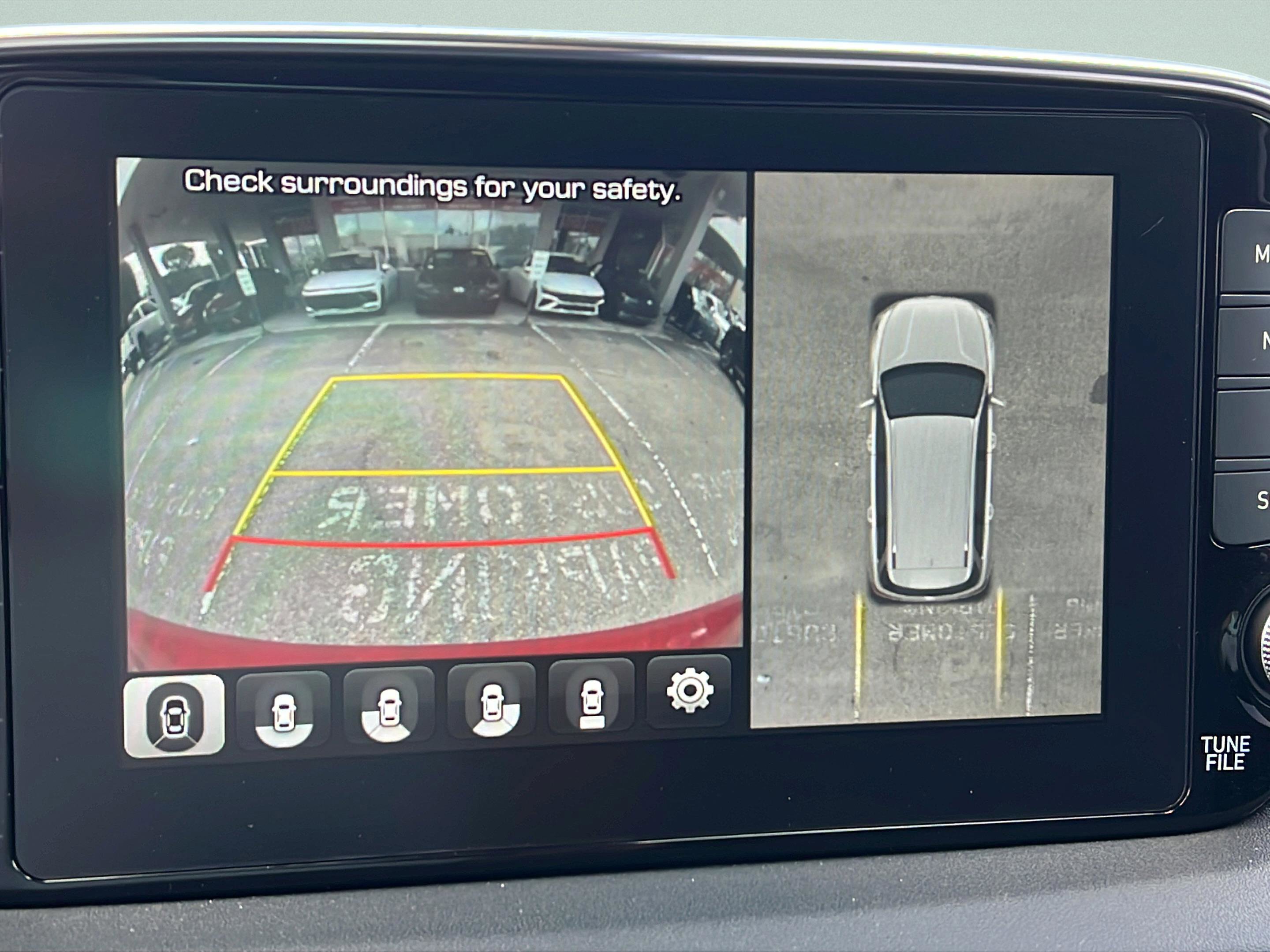 Used 2020 Hyundai Santa Fe Limited FWD image 17
