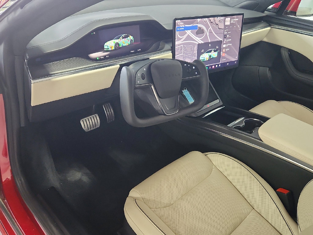 Used 2023 Tesla Model S Plaid AWD/4WD image 4