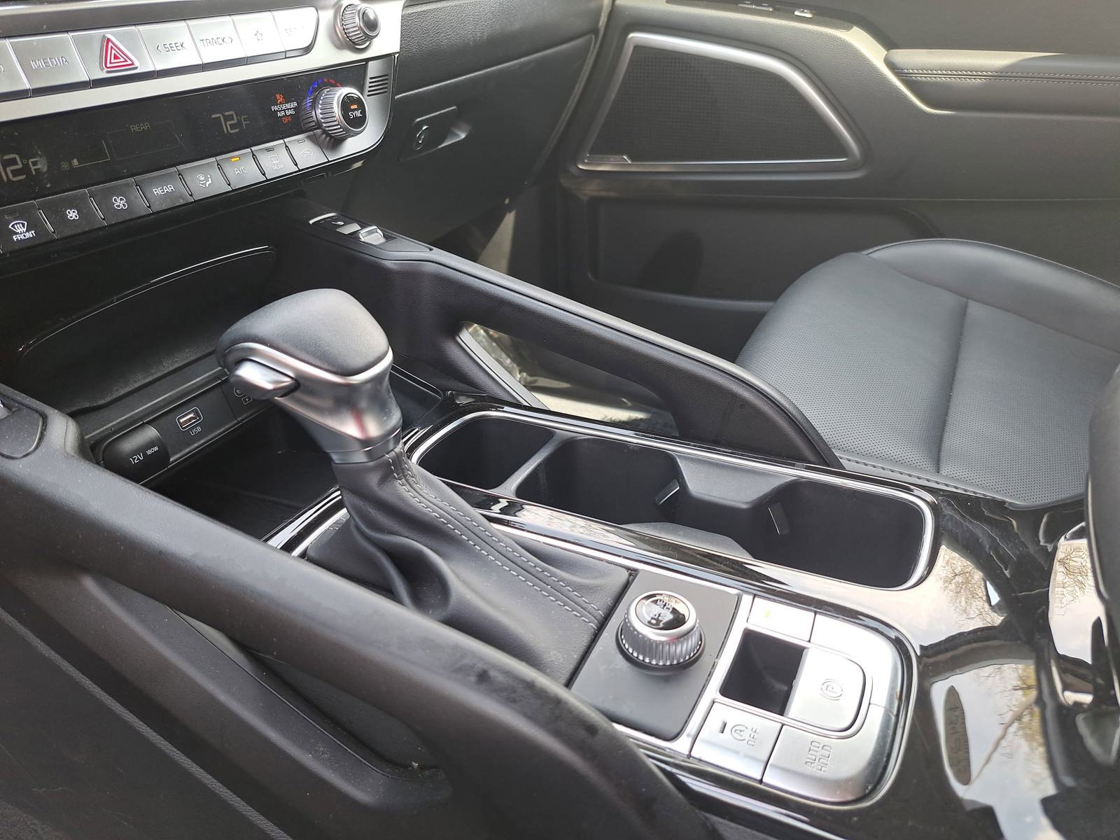 Used 2024 Kia Telluride S w/ S Sunroof Package FWD image 24